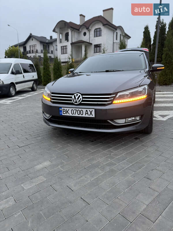 Седан Volkswagen Passat 2014 в Ровно фото 13 Седан Volkswagen Passat 2014 в Ровно