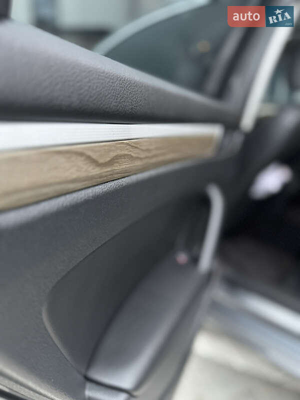 Седан Volkswagen Passat 2014 в Ровно фото 31 Седан Volkswagen Passat 2014 в Ровно