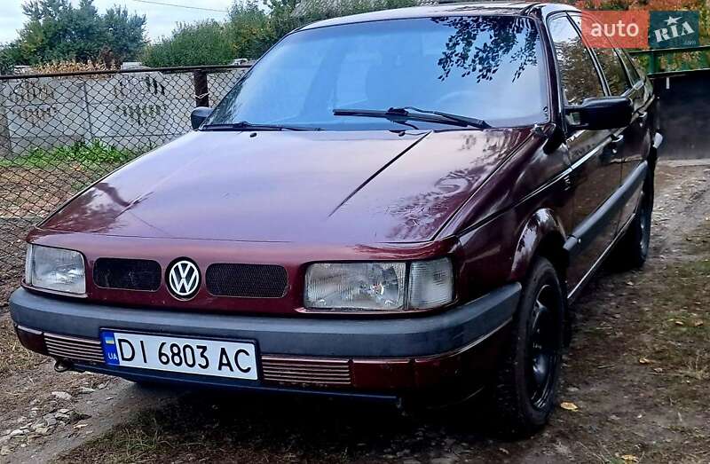 Седан Volkswagen Passat 1991 в Белой Церкви фото Седан Volkswagen Passat 1991 в Белой Церкви