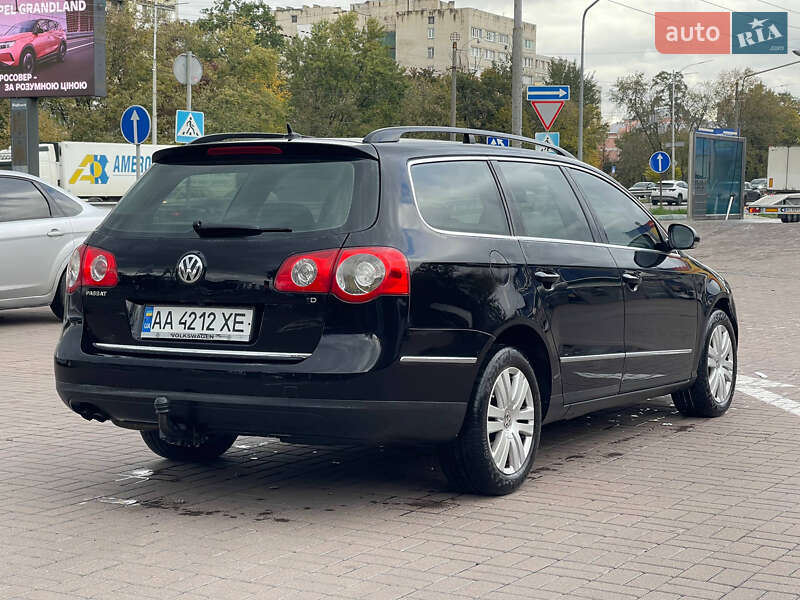 Универсал Volkswagen Passat 2006 в Киеве
