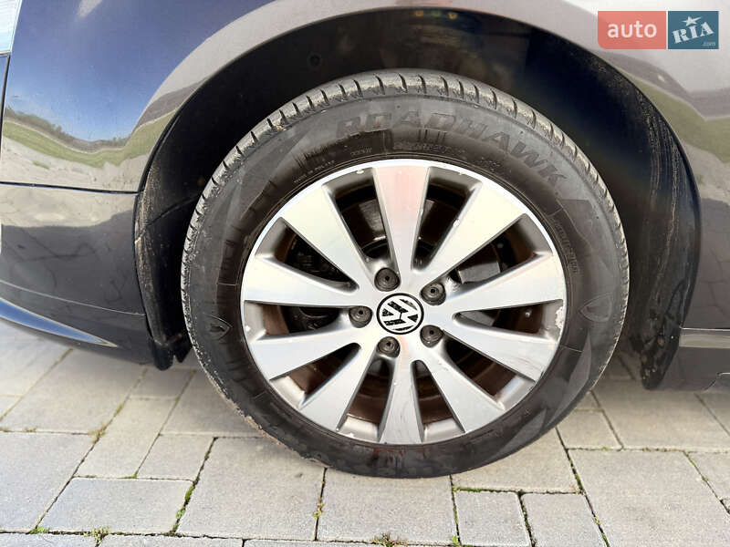 Универсал Volkswagen Passat 2010 в Ровно фото 8 Универсал Volkswagen Passat 2010 в Ровно