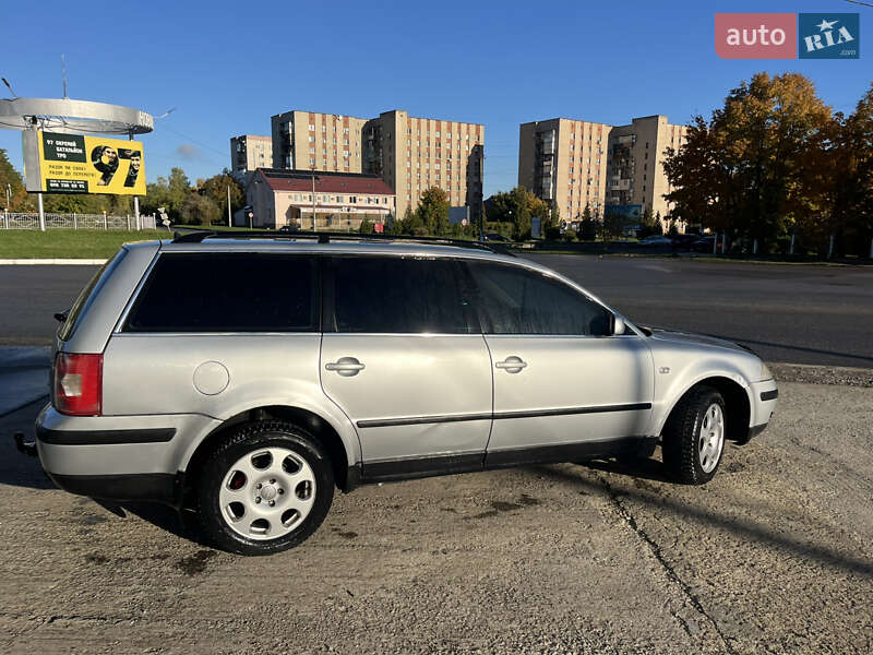 Универсал Volkswagen Passat 2000 в Новоднестровске