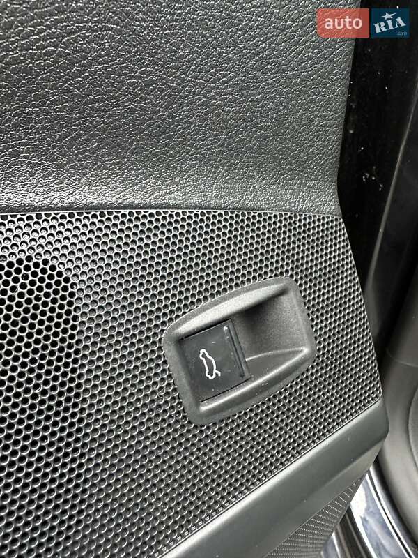 Універсал Volkswagen Passat 2013 в Білогородці