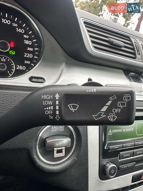 Універсал Volkswagen Passat 2013 в Білогородці