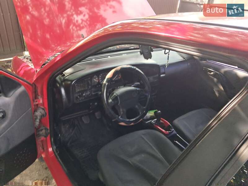 Седан Volkswagen Passat 1996 в Ивано-Франковске