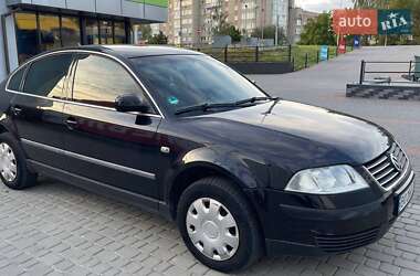 Седан Volkswagen Passat 2002 в Тернополе