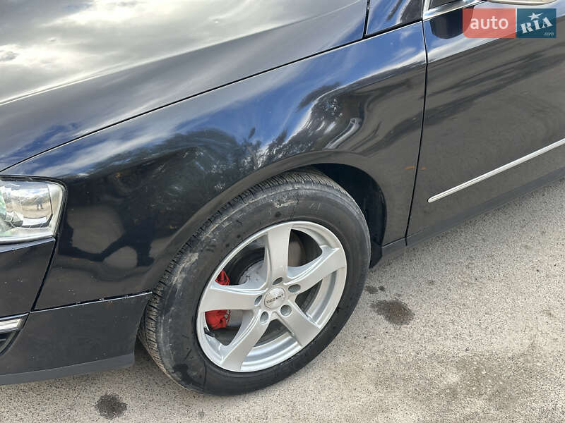 Универсал Volkswagen Passat 2006 в Ровно