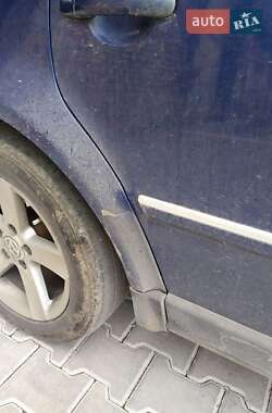 Седан Volkswagen Passat 2003 в 
