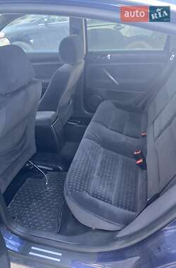 Седан Volkswagen Passat 2002 в 