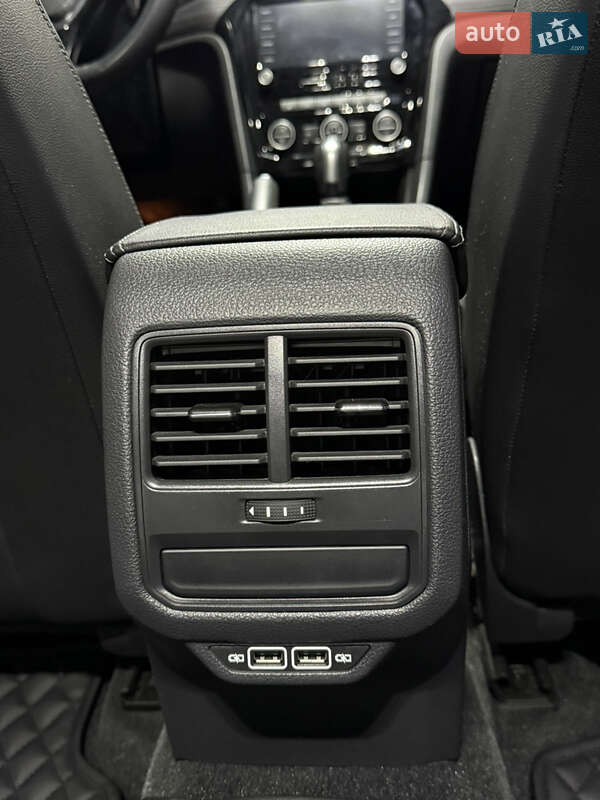 Седан Volkswagen Passat 2021 в Кривом Роге