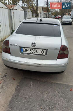 Седан Volkswagen Passat 2003 в Одесі
