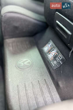 Универсал Volkswagen Passat 2003 в 