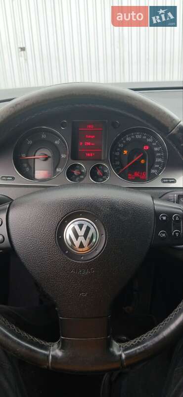 Универсал Volkswagen Passat 2008 в Кропивницком