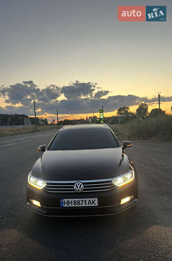 Универсал Volkswagen Passat 2016 в 
