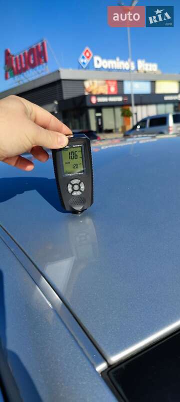 Седан Volkswagen Passat 2002 в Киеве