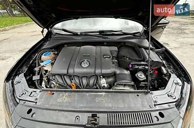 Седан Volkswagen Passat 2011 в 