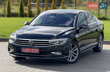 Седан Volkswagen Passat 2020 в 