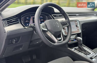 Седан Volkswagen Passat 2020 в 
