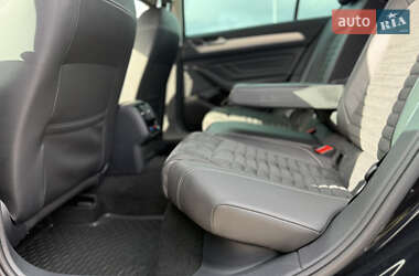 Седан Volkswagen Passat 2020 в 