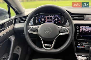 Седан Volkswagen Passat 2020 в 