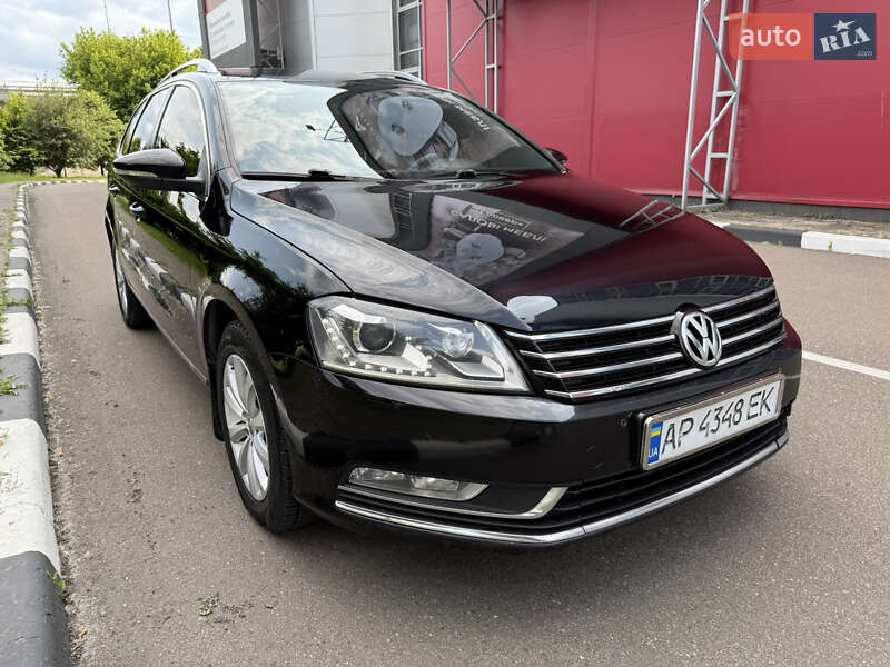 Универсал Volkswagen Passat 2014 в Киеве