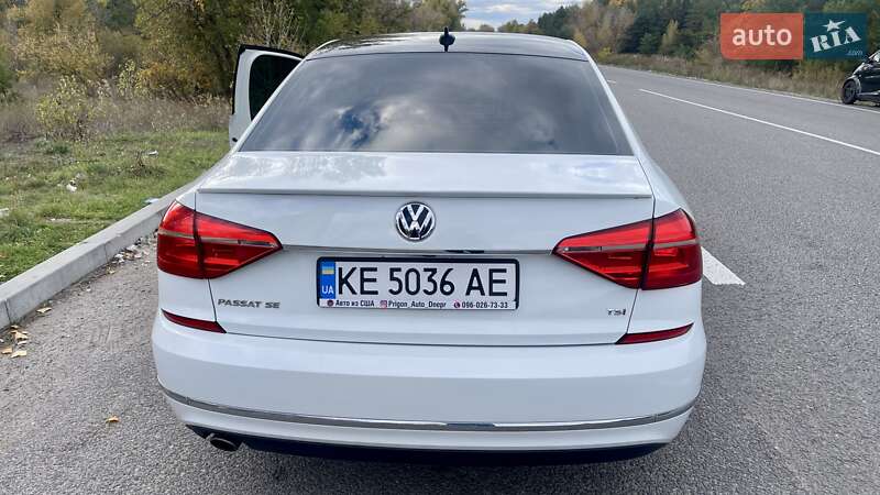 Седан Volkswagen Passat 2016 в Каменском
