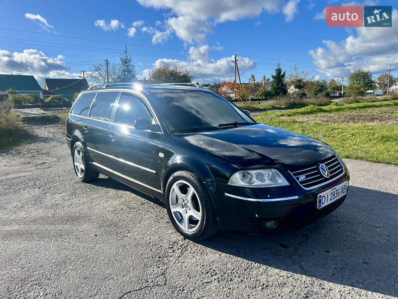 Универсал Volkswagen Passat 2003 в Звягеле