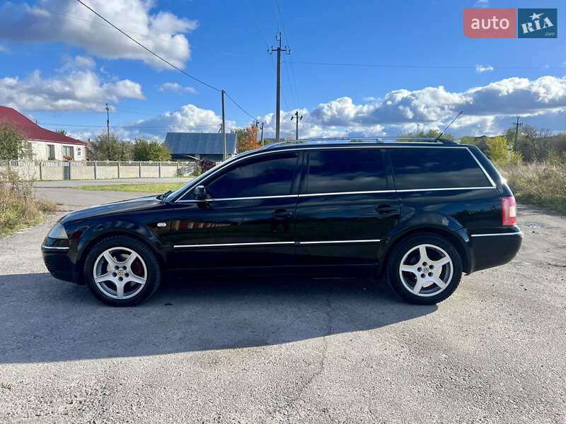 Универсал Volkswagen Passat 2003 в Звягеле