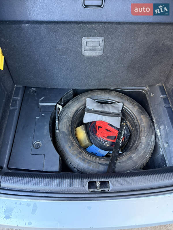 Универсал Volkswagen Passat 2007 в Киверцах