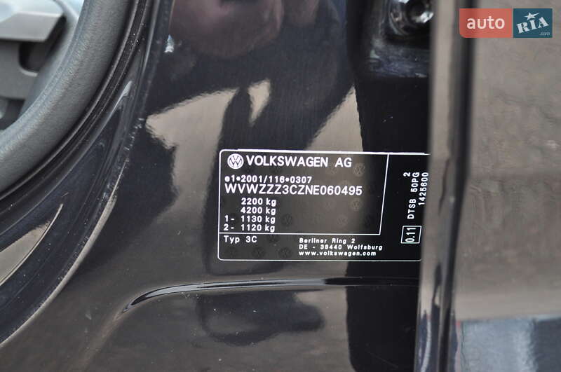 Универсал Volkswagen Passat 2022 в Киеве