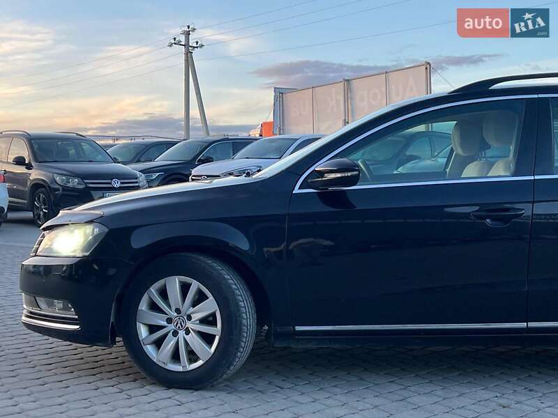 Універсал Volkswagen Passat 2011 в Львові фото 4 Універсал Volkswagen Passat 2011 в Львові