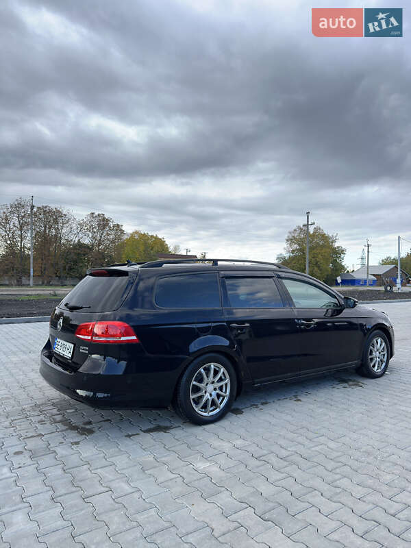 Универсал Volkswagen Passat 2011 в Первомайске