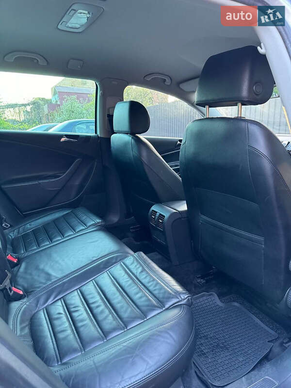 Универсал Volkswagen Passat 2006 в Киеве фото 13 Универсал Volkswagen Passat 2006 в Киеве