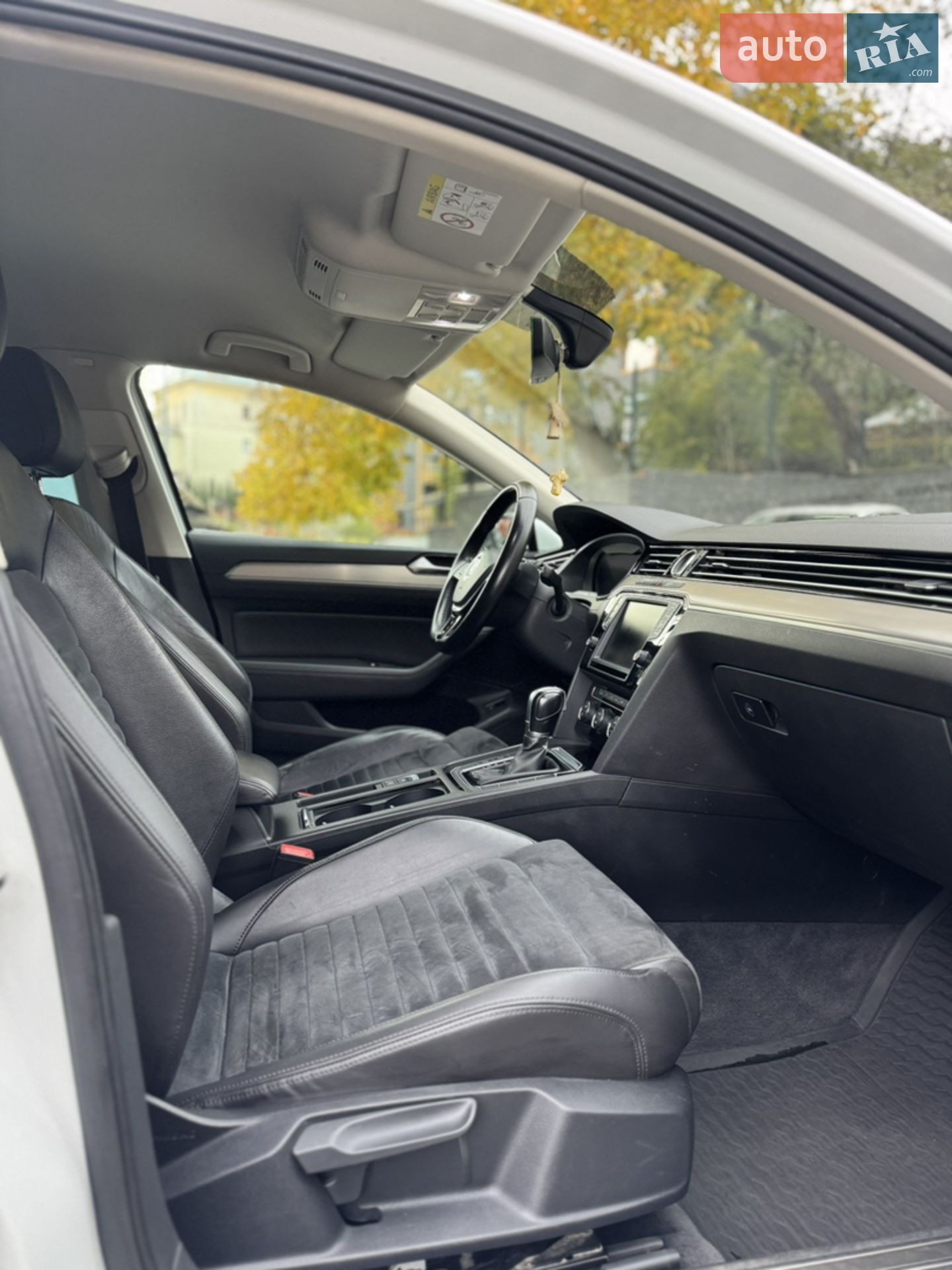 2016 Volkswagen Passat - мініатюра 5