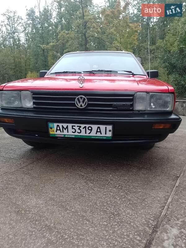 Универсал Volkswagen Passat 1987 в Житомире