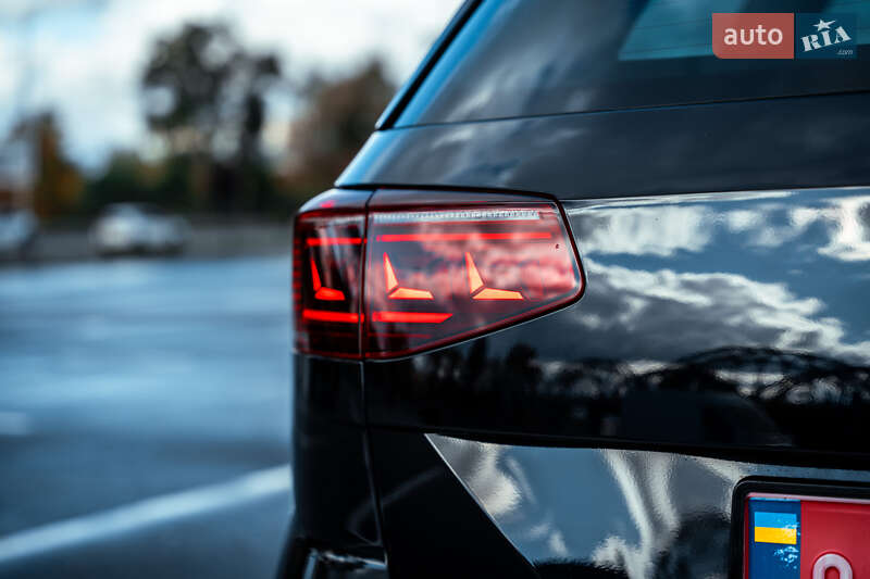 Универсал Volkswagen Passat 2021 в Киеве