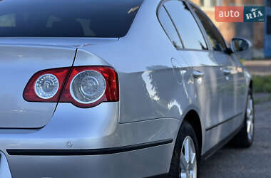 Седан Volkswagen Passat 2006 в 
