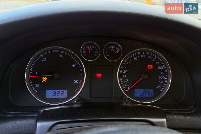 Седан Volkswagen Passat 2003 в Одессе фото 12 Седан Volkswagen Passat 2003 в Одессе