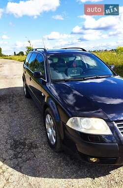 Универсал Volkswagen Passat 2002 в Богородчанах