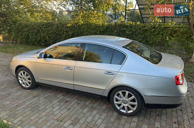 Седан Volkswagen Passat 2008 в 