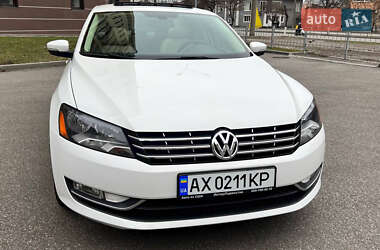 Седан Volkswagen Passat 2012 в Харькове