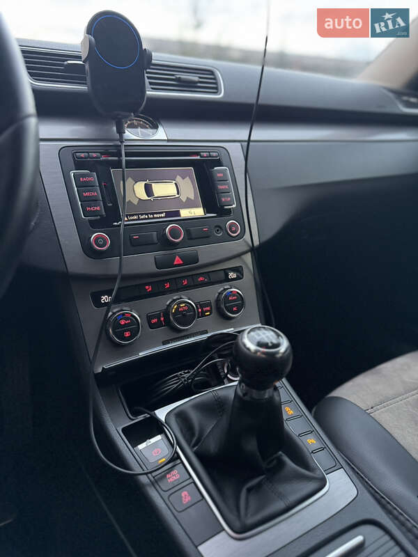 Универсал Volkswagen Passat 2011 в Золочеве фото 14 Универсал Volkswagen Passat 2011 в Золочеве