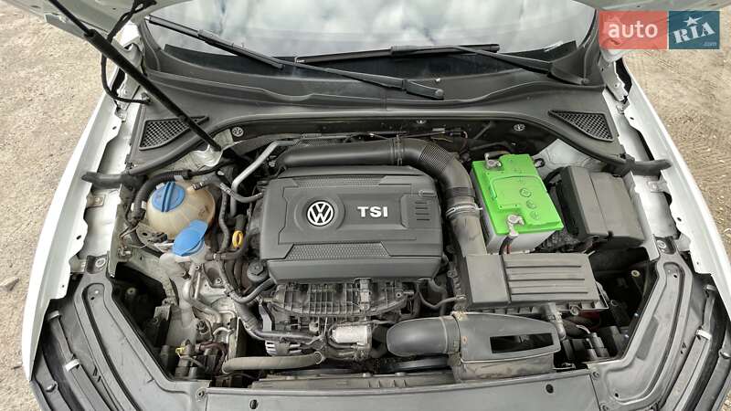 Седан Volkswagen Passat 2016 в Каменском