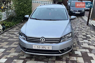 Універсал Volkswagen Passat 2012 в Бучачі