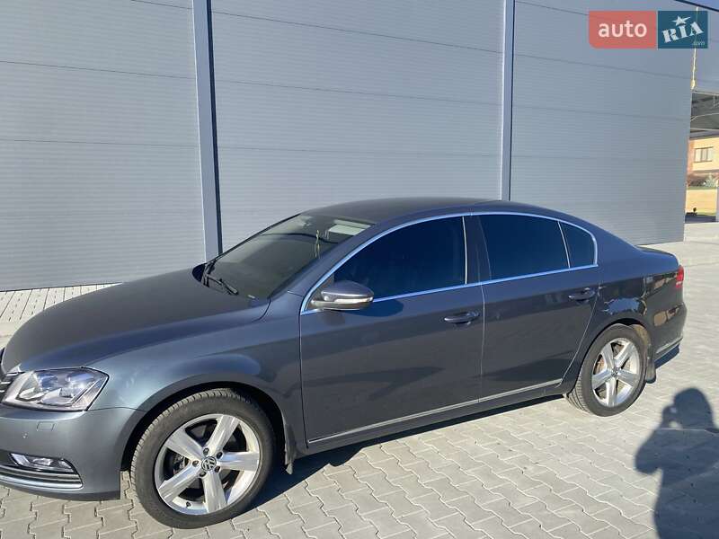 Седан Volkswagen Passat 2013 в Белой Церкви