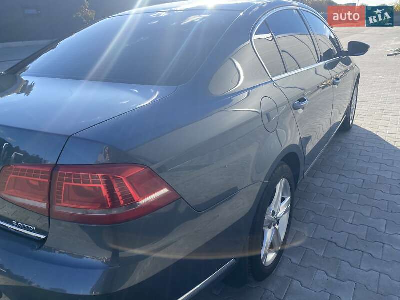 Седан Volkswagen Passat 2013 в Белой Церкви