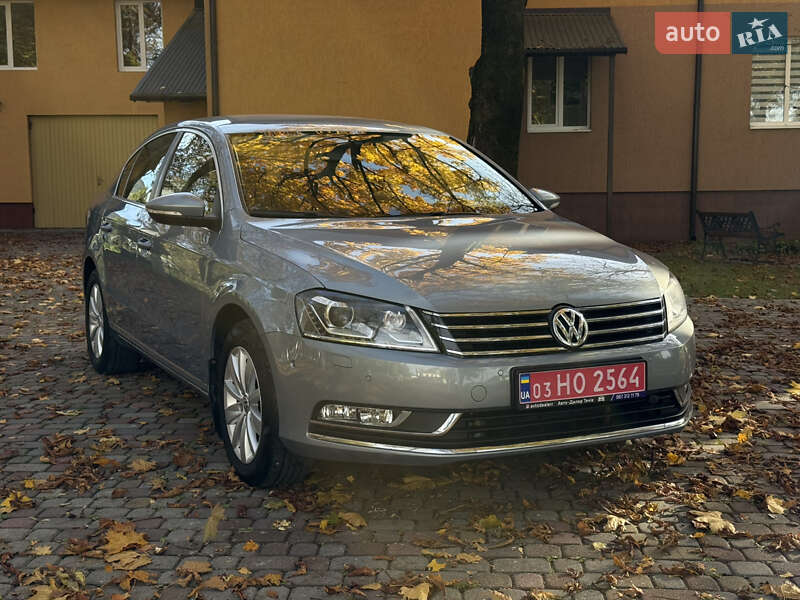 Седан Volkswagen Passat 2013 в 