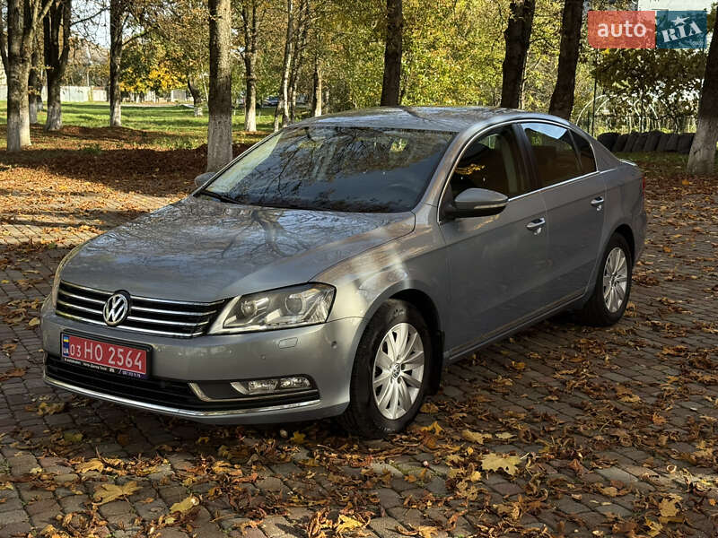 Седан Volkswagen Passat 2013 в Тячеве фото 5 Седан Volkswagen Passat 2013 в Тячеве