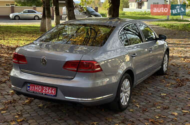 Седан Volkswagen Passat 2013 в 