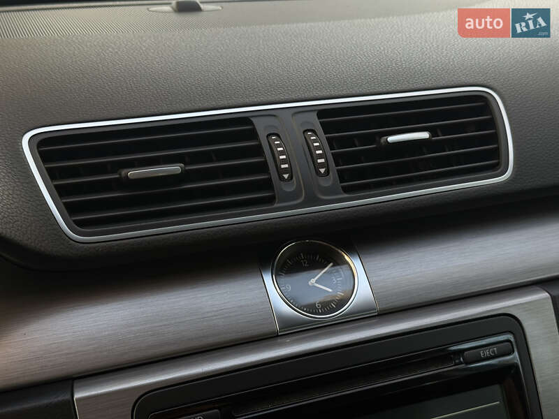 Седан Volkswagen Passat 2013 в Тячеве фото 29 Седан Volkswagen Passat 2013 в Тячеве